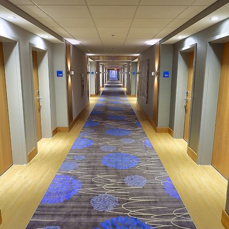 Holiday Inn Express & Suites Vaudreuil-Dorion By Ihg Ngoại thất bức ảnh