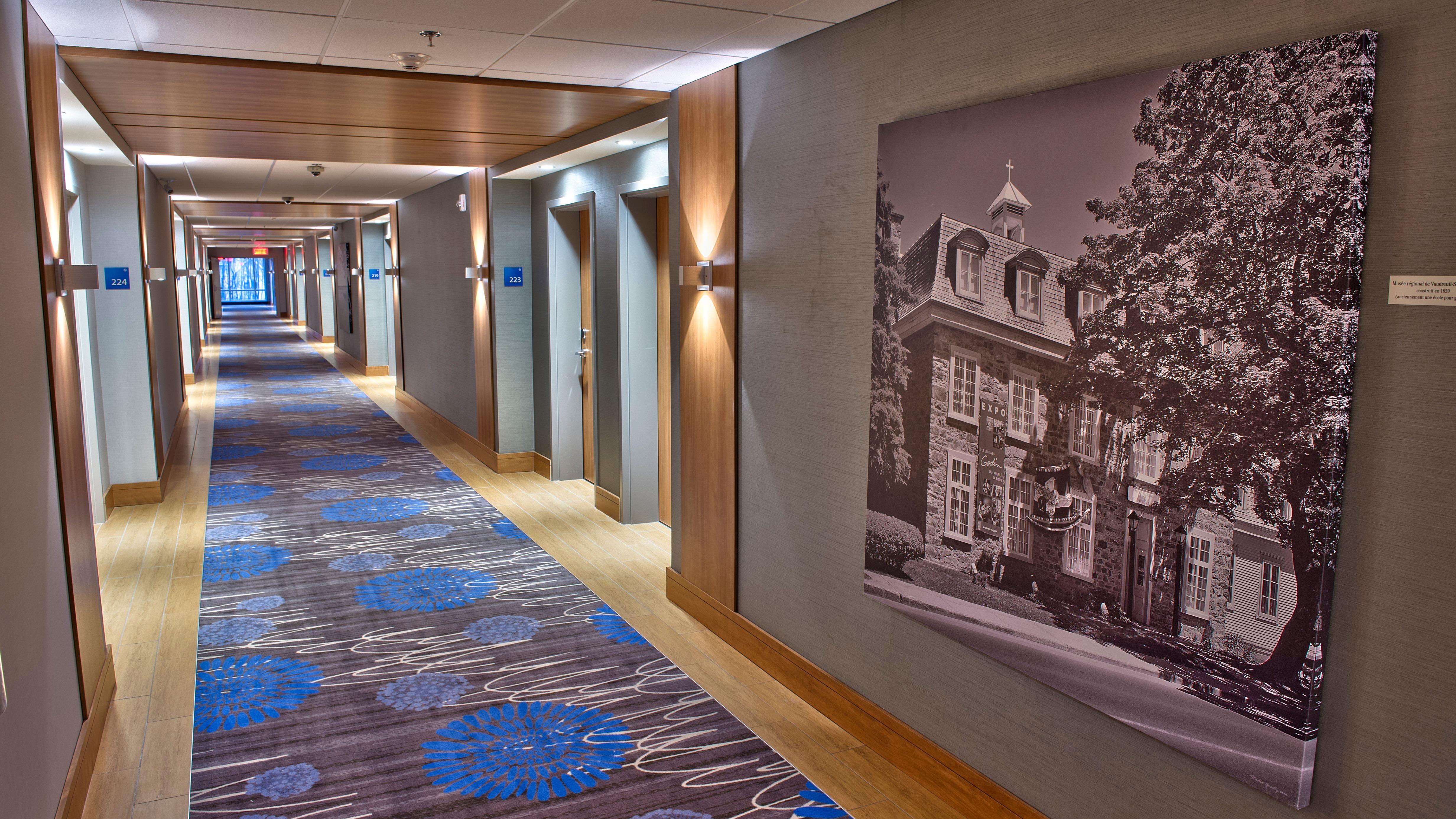 Holiday Inn Express & Suites Vaudreuil-Dorion By Ihg Ngoại thất bức ảnh
